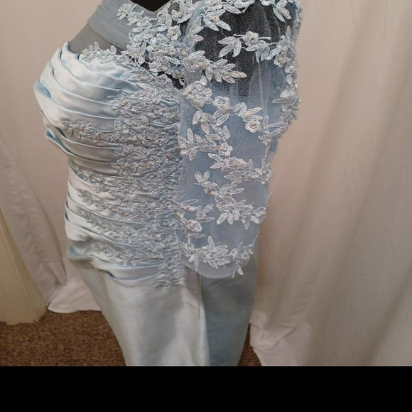 LT LanTing Bride  See measurement below for size - Picture 3 of 3